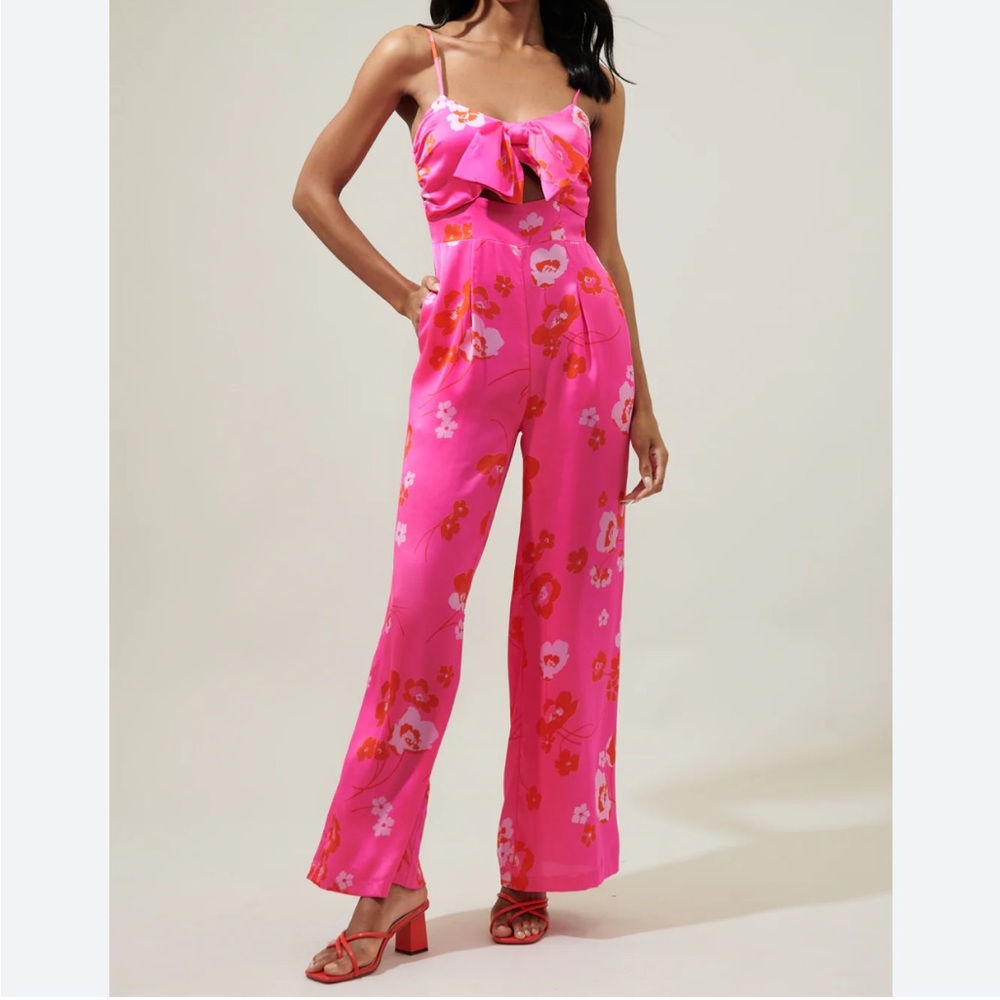 Sugarlips Cherry Blossom Raleigh Pink‎ Floral Peephole Jumpsuit. Size Small.